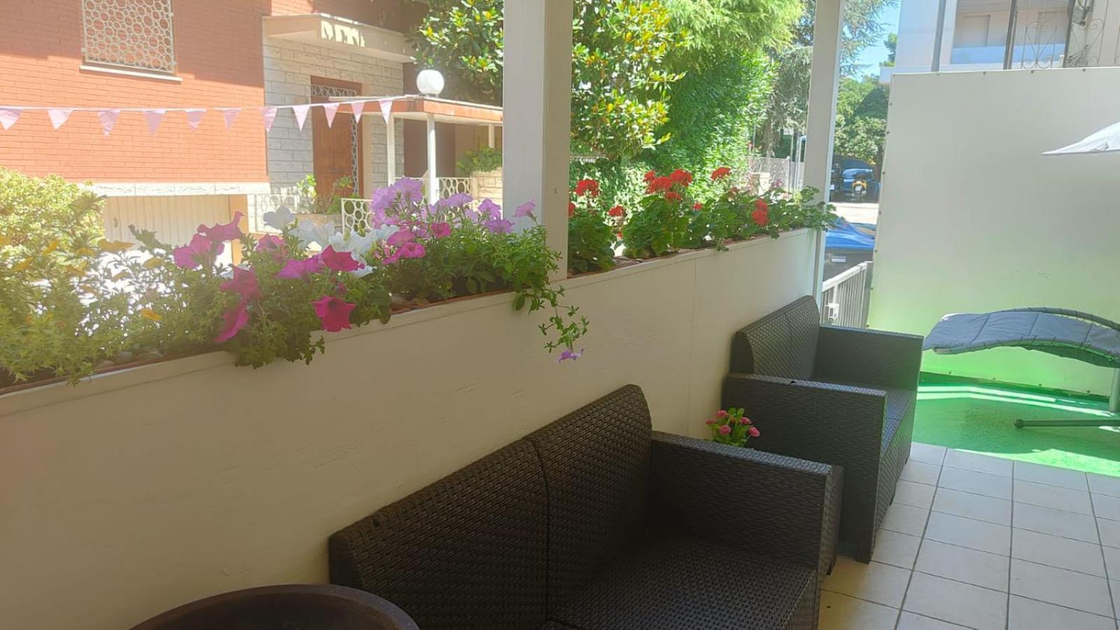 Hotel Eriale Rimini Ngoại thất bức ảnh