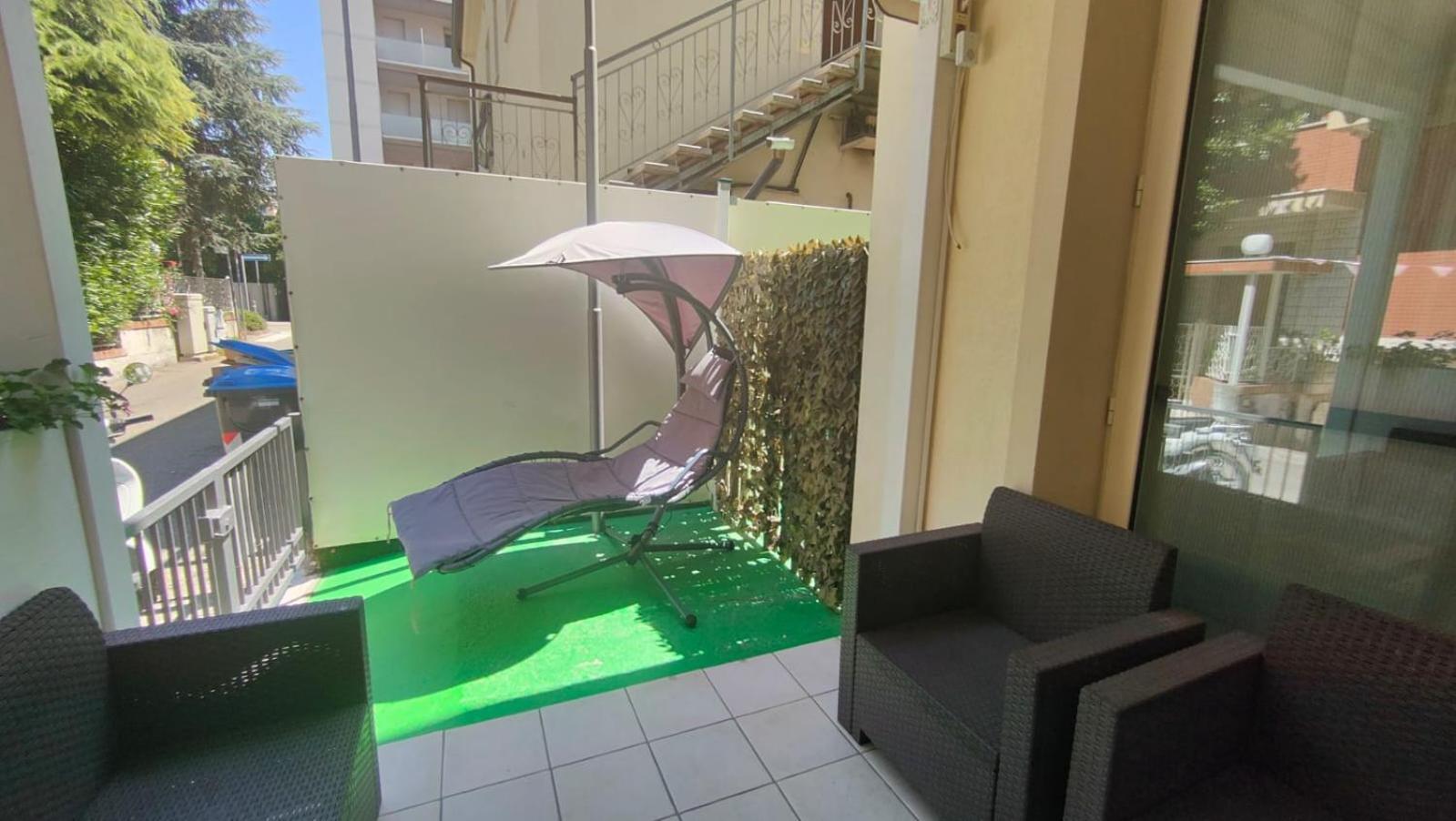 Hotel Eriale Rimini Ngoại thất bức ảnh