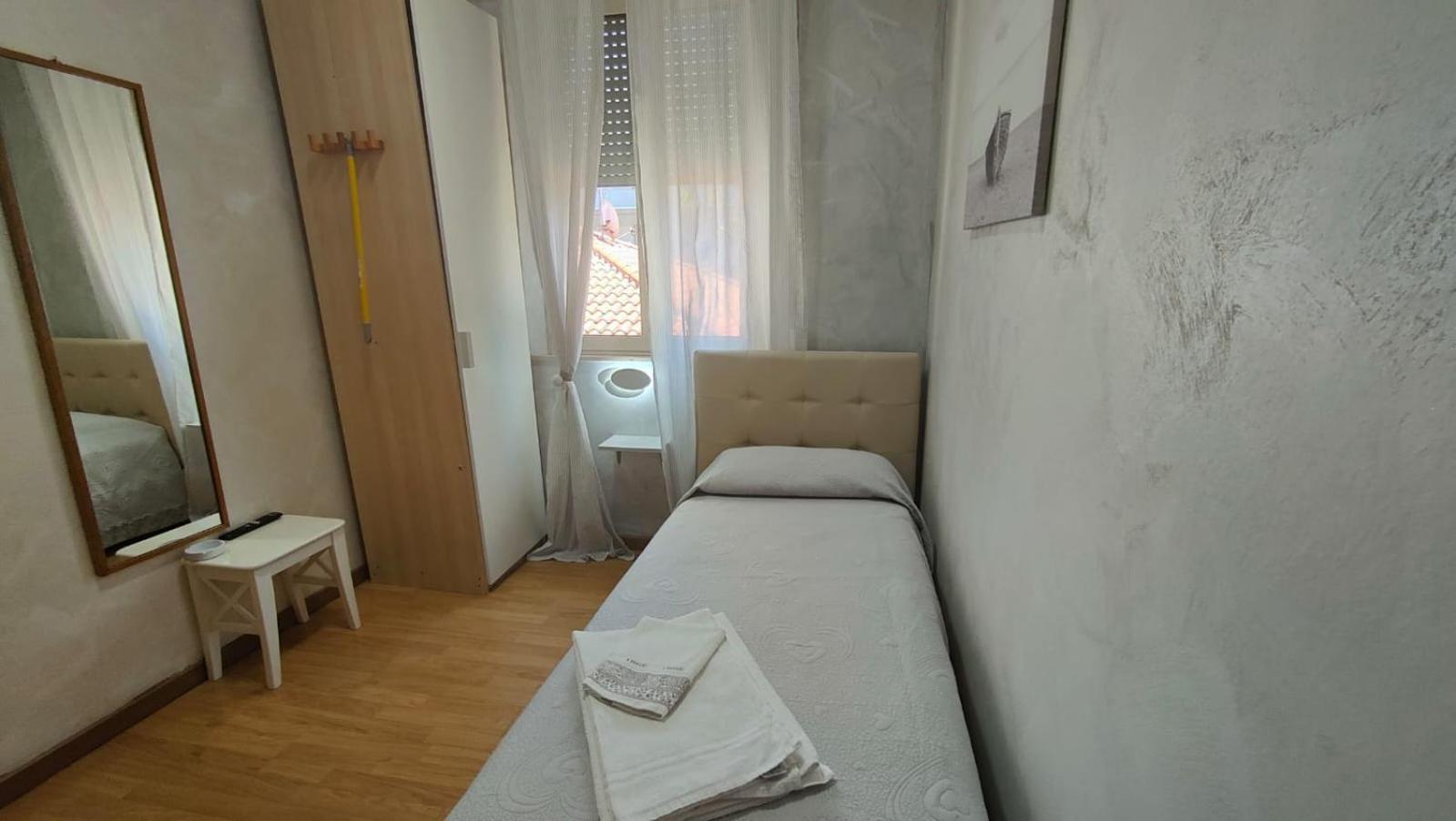 Hotel Eriale Rimini Ngoại thất bức ảnh