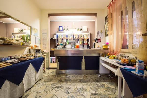 Hotel Eriale Rimini Ngoại thất bức ảnh